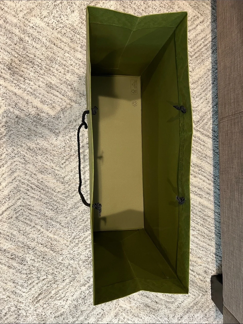 Gucci Authentic Olive Green Logo Extra Large Shopping Bag with Black Handles